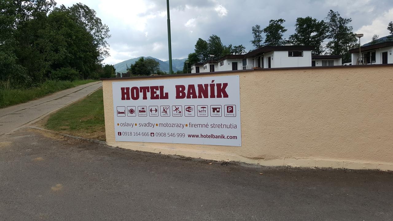 Hotel Banik Nitrianske Rudno Exteriör bild