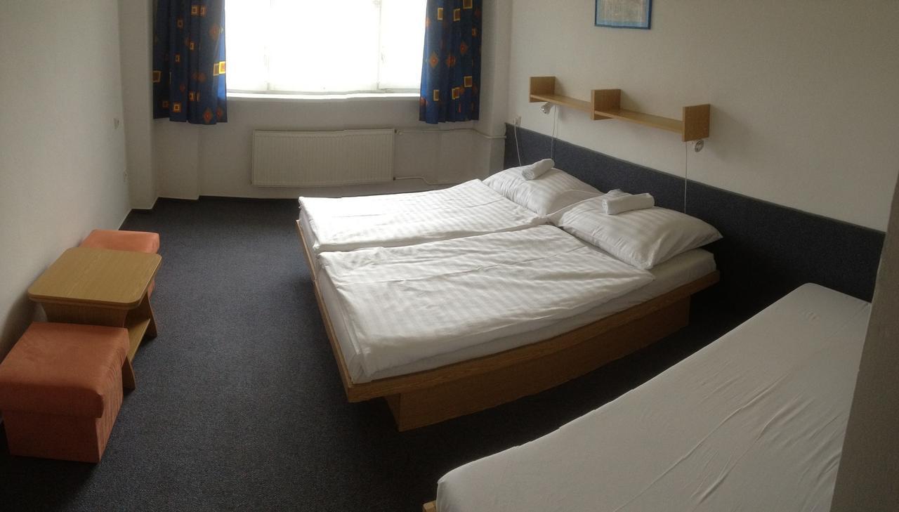 Hotel Banik Nitrianske Rudno Exteriör bild